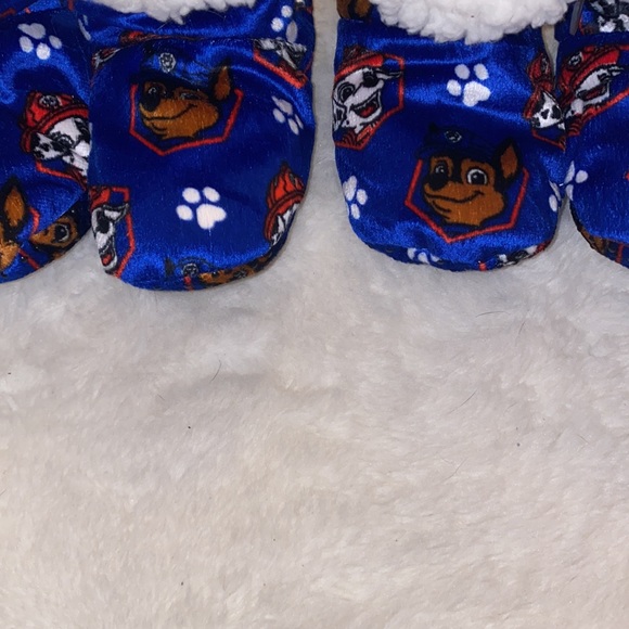 Two pairs of toddler paw patrol slippers 2t - 4t - Picture 5 of 5